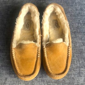 UGG Ansley slipper women size 6